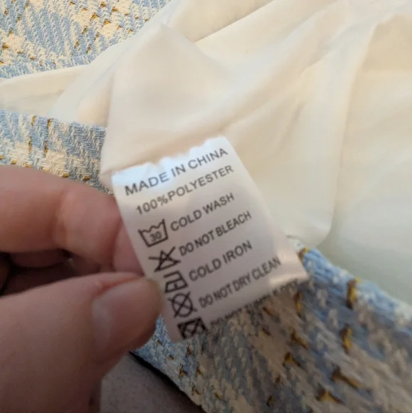 Ivy City - White Blue Plaid Long Sleeve Dress with Belt And Pearl Buttons - Picture 3 of 6